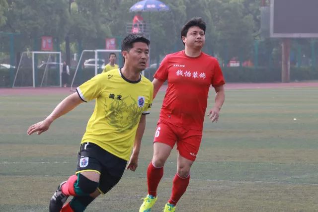 图片报：德国队比赛时隔半世纪再次设立站票，售价15-18欧元